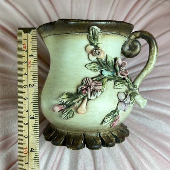 Exquisite Vintage Porcellana Capodimonte Mini Floral Pitcher by Visconti Mollica - Picture 6 of 10